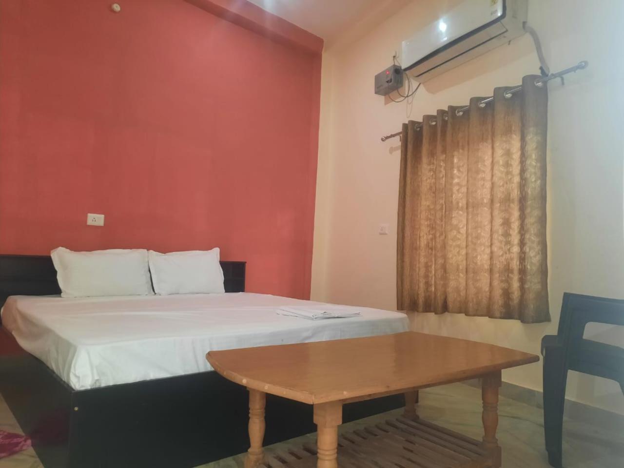 Sky Inn Paying Guest House Варанасі Екстер'єр фото