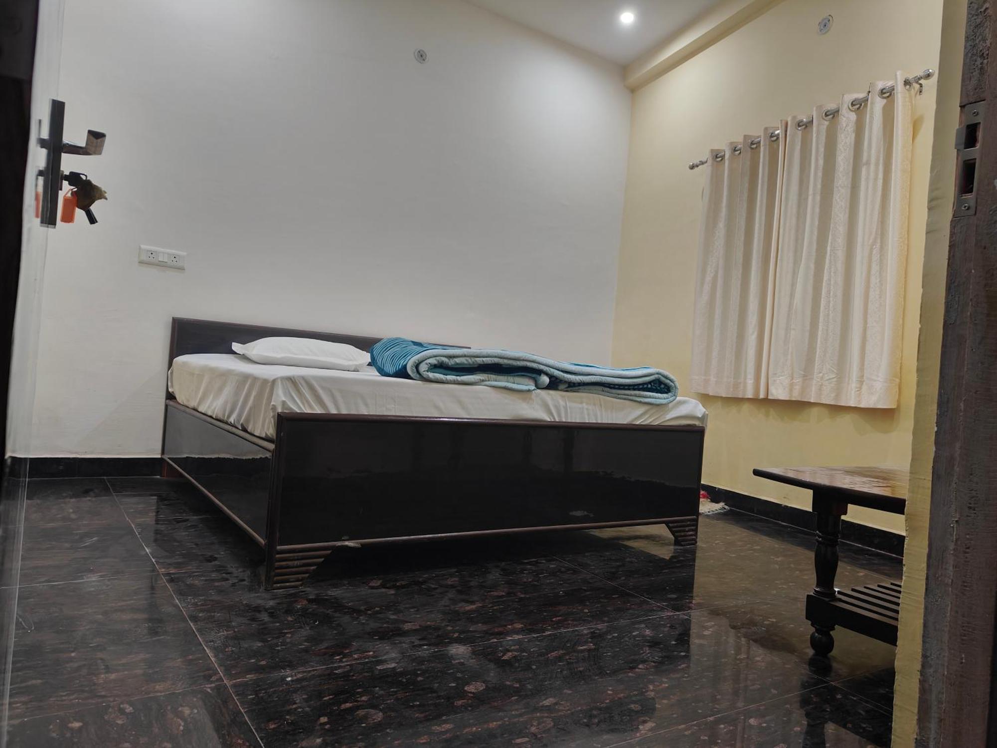 Sky Inn Paying Guest House Варанасі Екстер'єр фото